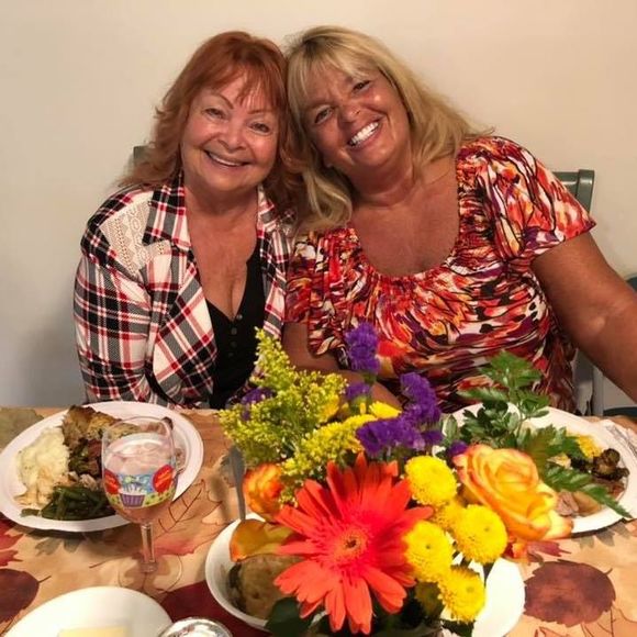 Meet your Posher, Karen - Picture 1 of 1